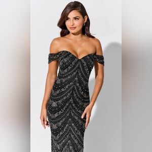 NWT Size M Ivonne D Black Beaded Detachable Drape Sleeve Mermaid Gown